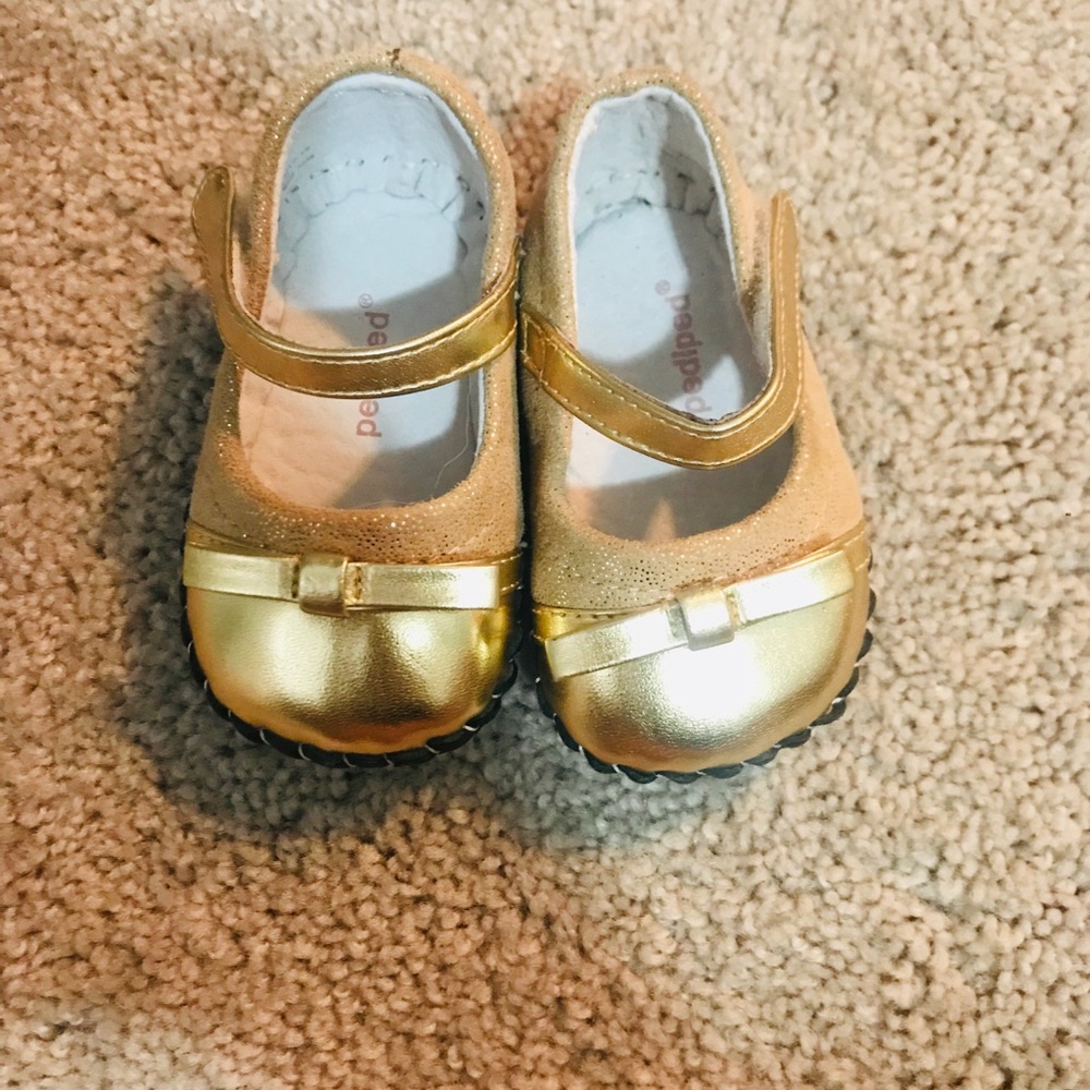 Infant shoes